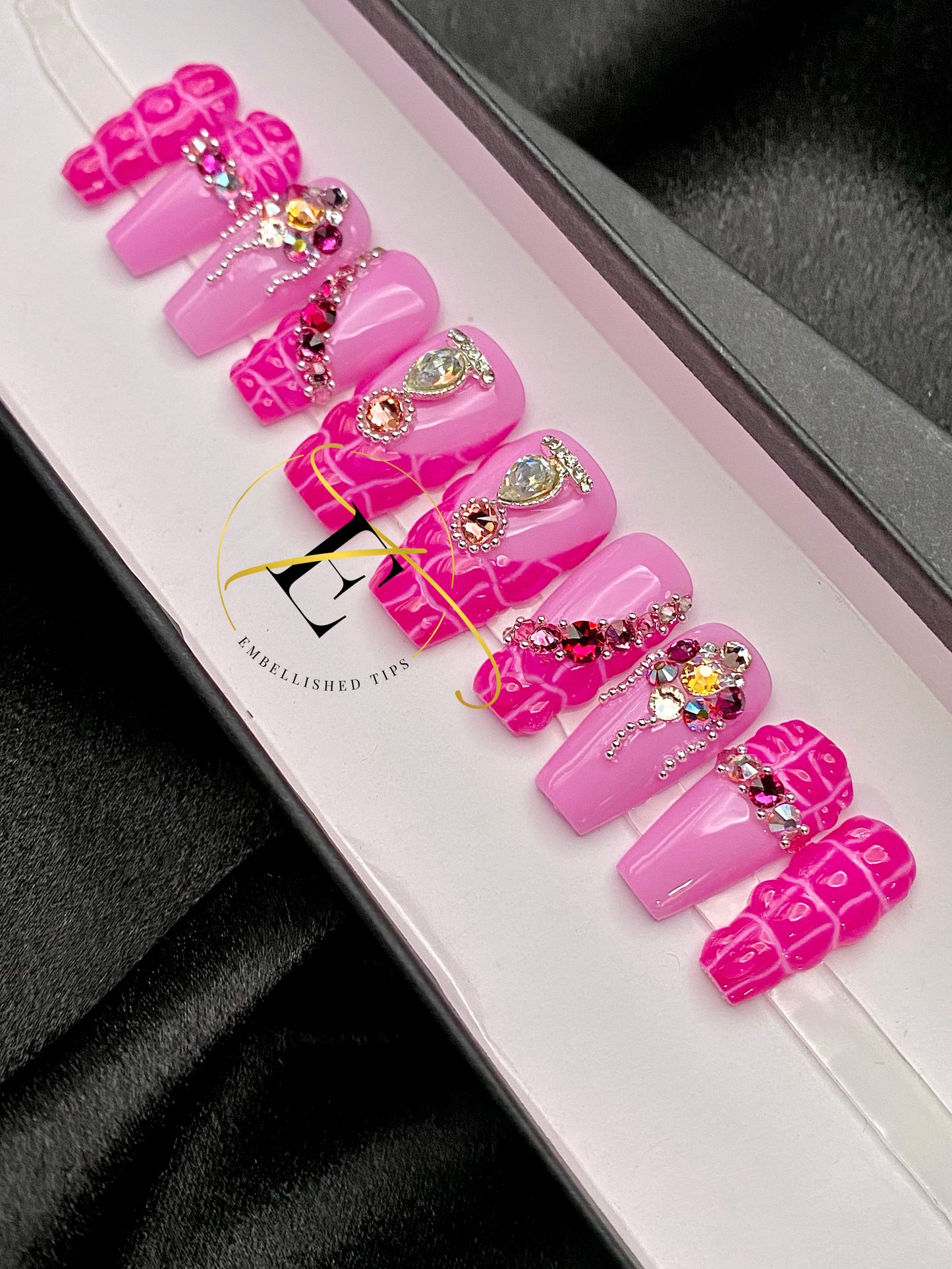 Exotic Croc-Pink - Embellished Tips